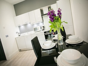 Kitchen Dining room