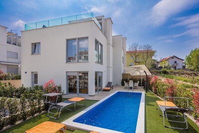 Picture of villa
