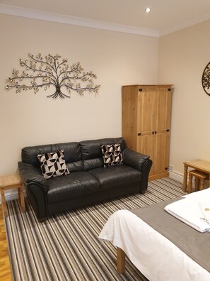 Flat 2 Seating Area