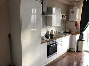 Apartment 1 - Kitchen area - sleeps 6