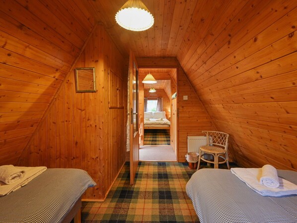 Möbel, Eigentum, Holz, Interior Design, Die Architektur, Gebäude, Komfort, Tönungen Und Schatten, Flooring, Hartholz