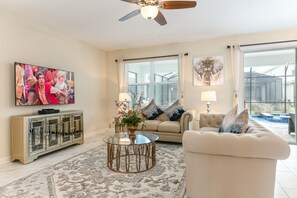 Livingroom2