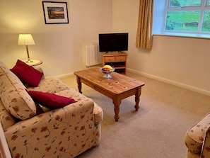 Buttercup Cottage living room