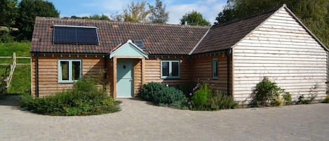 cottage 3
