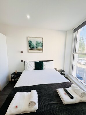 King Studio Apartment 