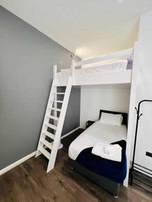Twin Studio Apartment