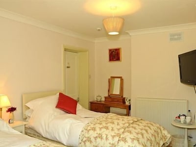 The Pink room double or twin en-suite