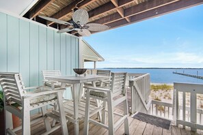 Boardwalk D6 balcony