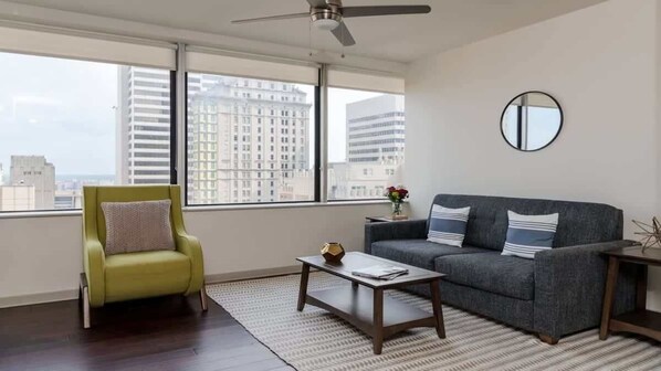 CozySuites | TWO Stylish 2BR Condo on Elm St.