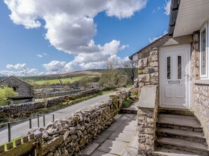 Exterior | Limecroft, Malham