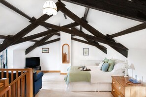 The Bedroom in Clematis