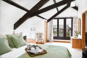 The Bedroom in Honeysuckle