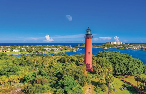 Beautiful Scenic and Historic Jupiter Lightouse and Inlet
