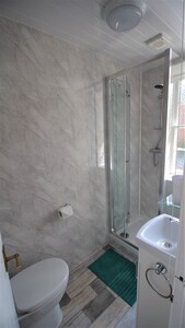 Apartment 4 - Budget, Garden level