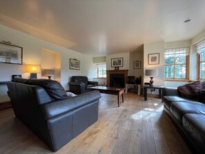 Living room | Morvich Guest Lodge, Morvich
