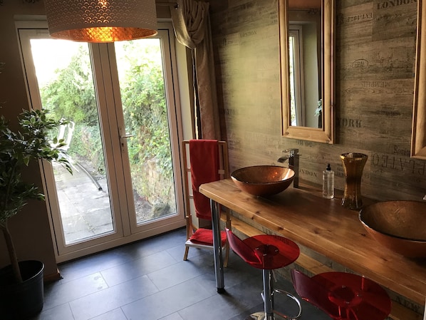 Caernarfon Bathroom