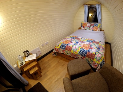 Eco-Pod Plus, York Holiday & Cycle Stop