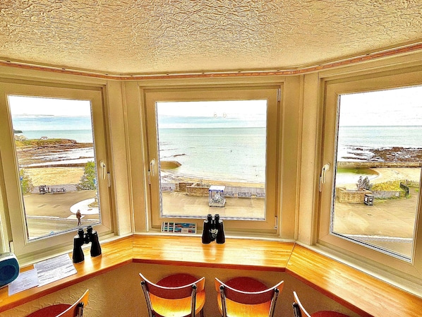 Apartment 5 bay window view over Cullercoats Bay