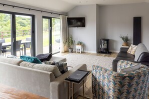Sugar Loaf Lounge Area