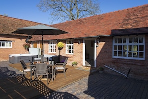 Outside Dining and Spa