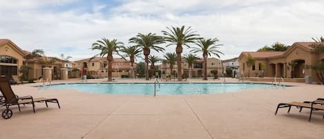 Clubhouse Heated Pools