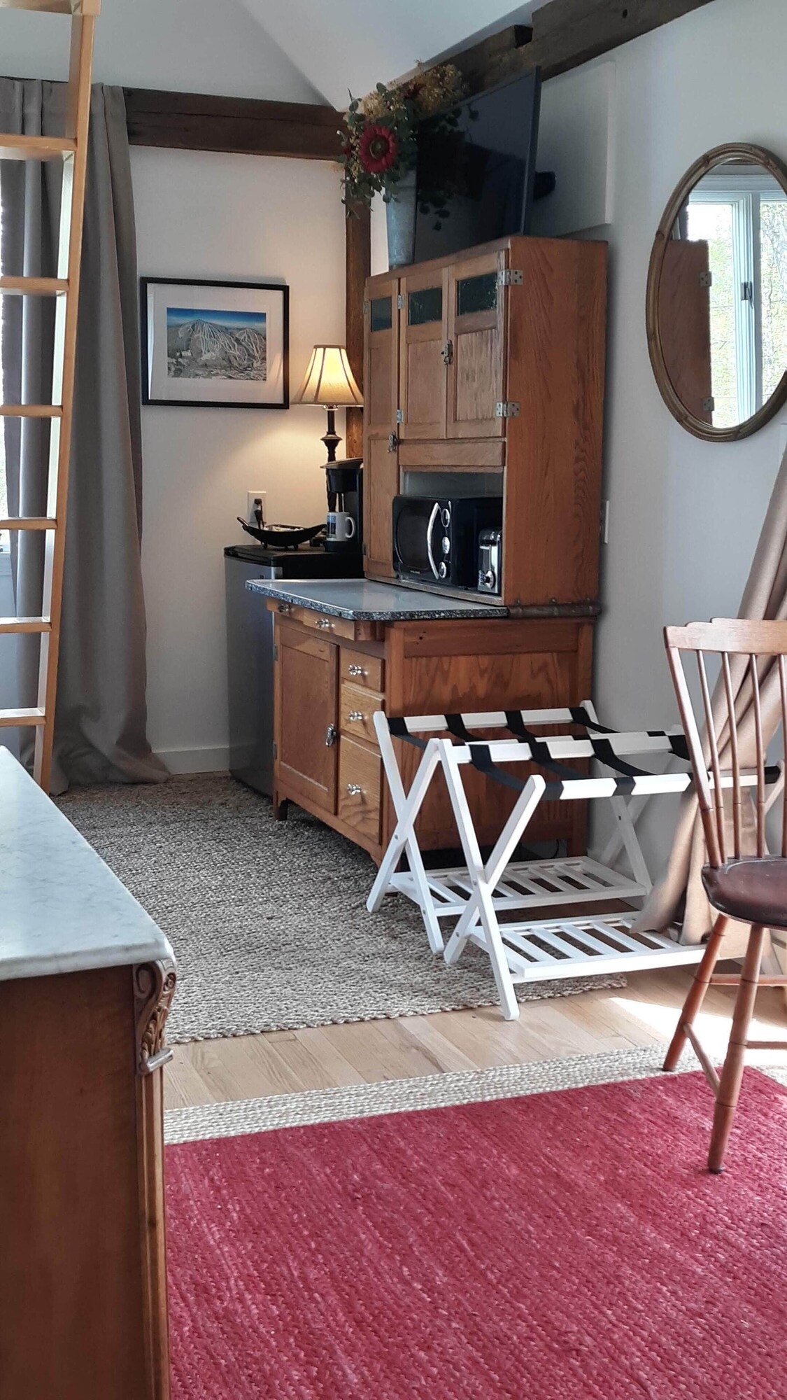 Alpine Farm Cottage Retreat