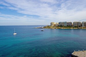 Stunning sea views of Spinola Bay from the seafront balcony!