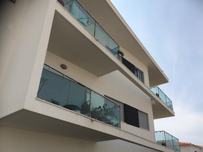 External view of the building. Picture 1