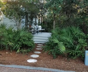 Back deck off of 1st floor master bedroom