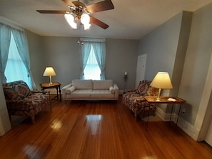 Queens Private Living Area Adjoining the Queens Bedroom