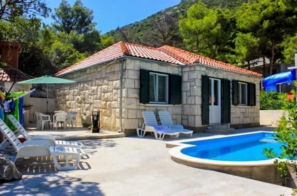 Picture of villa