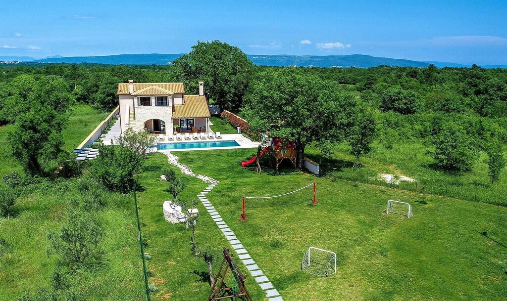 Picture of villa