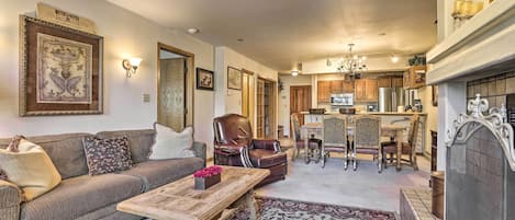 Beaver Creek Vacation Rental | 2nd Floor Condo | 2BR | 2BA | 901 Sq Ft