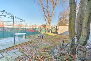 Fenced-In Yard | Fire Pit