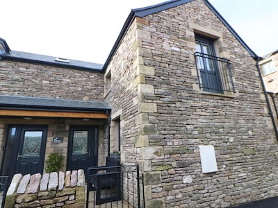 Macaw Cottages, No. 4, KIRKBY STEPHEN