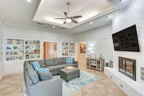 Living Room | Smart TV | Decorative Fireplace