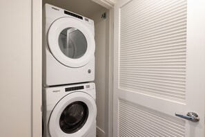 Full-sized washer and dryer in the Apartment for your use during extended stays