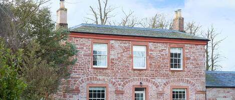 This beautiful Coach House is located in the Victorian stable block at Netherby Hall