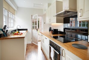 Ground floor:  Well-equipped kitchen