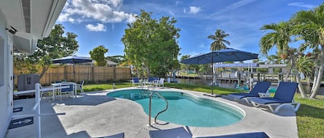 Cape Coral Vacation Rental | Single Story | 3 BR | 2 BA