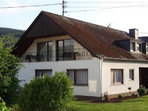 Weingut-Gästehaus Loskill