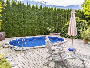 Water, Plant, Azure, Blue, Nature, Swimming Pool, Tree, Natural Landscape, Sky, Outdoor Furniture