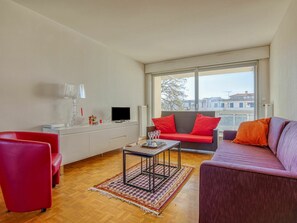 Möbel, Couch, Komfort, Tabelle, Fenster, Holz, Studio Couch, Wohnzimmer, Orange, Interior Design