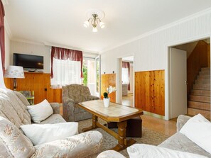 Eigentum, Möbel, Tabelle, Bilderrahmen, Komfort, Couch, Interior Design, Holz, Wohnzimmer, Orange
