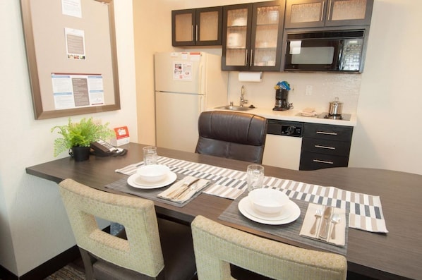 Kitchen and dining area
