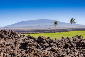 Beautiful Views of Majestic Mauna Kea at Mauna Lani Hawai'i Vacation Rental