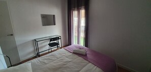 Bedroom terrace (1)