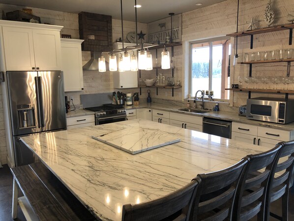 Private kitchen