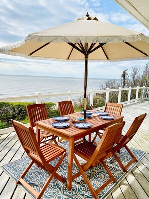 Enjoy family meals on the Panoramic Deck