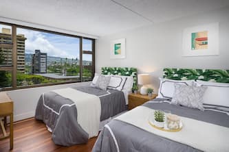 Brilliant 1 Bedroom at Waikiki Banyan #603 T-2